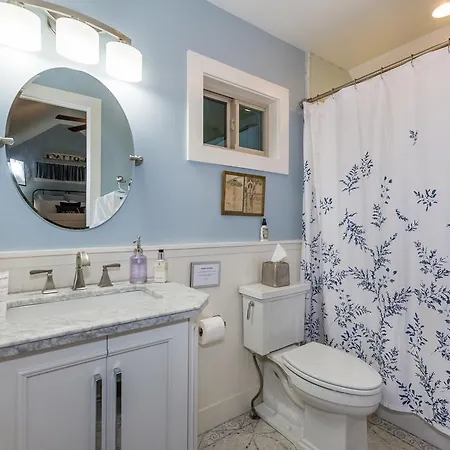 Agape Cottage-2